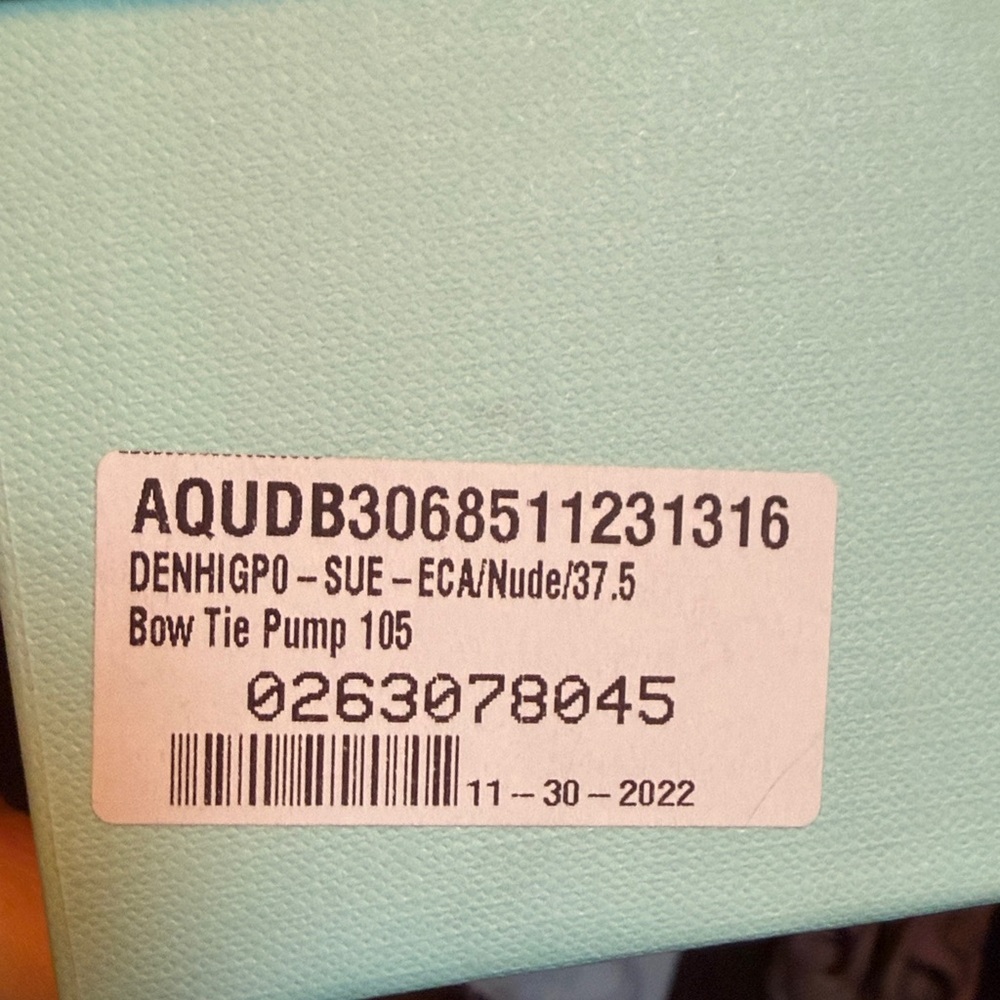 Aquazurra Bow Tie 105mm Pump in Beige 37.5 - brand new, never worn! - Picture 13 of 13
